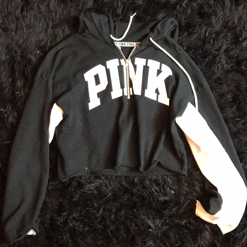 Pink crop hoodie!